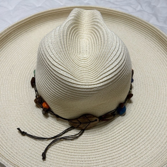 Capelli Straworld summer hat with beaded band - Picture 3 of 4
